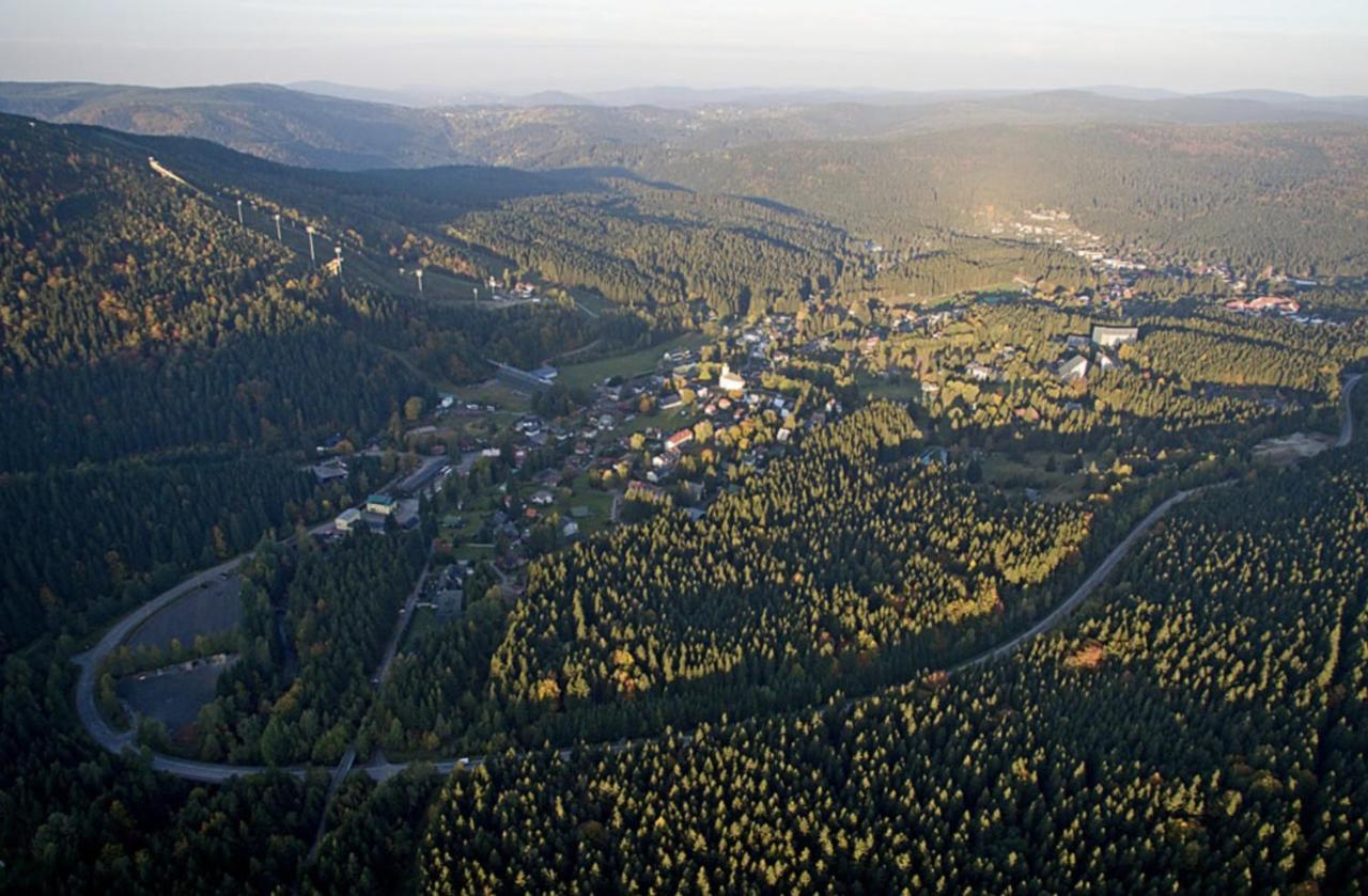Wellness Haven: Luxurious Spa Apartment with Gaming & Gourmet Breakfast Harrachov Exterior photo